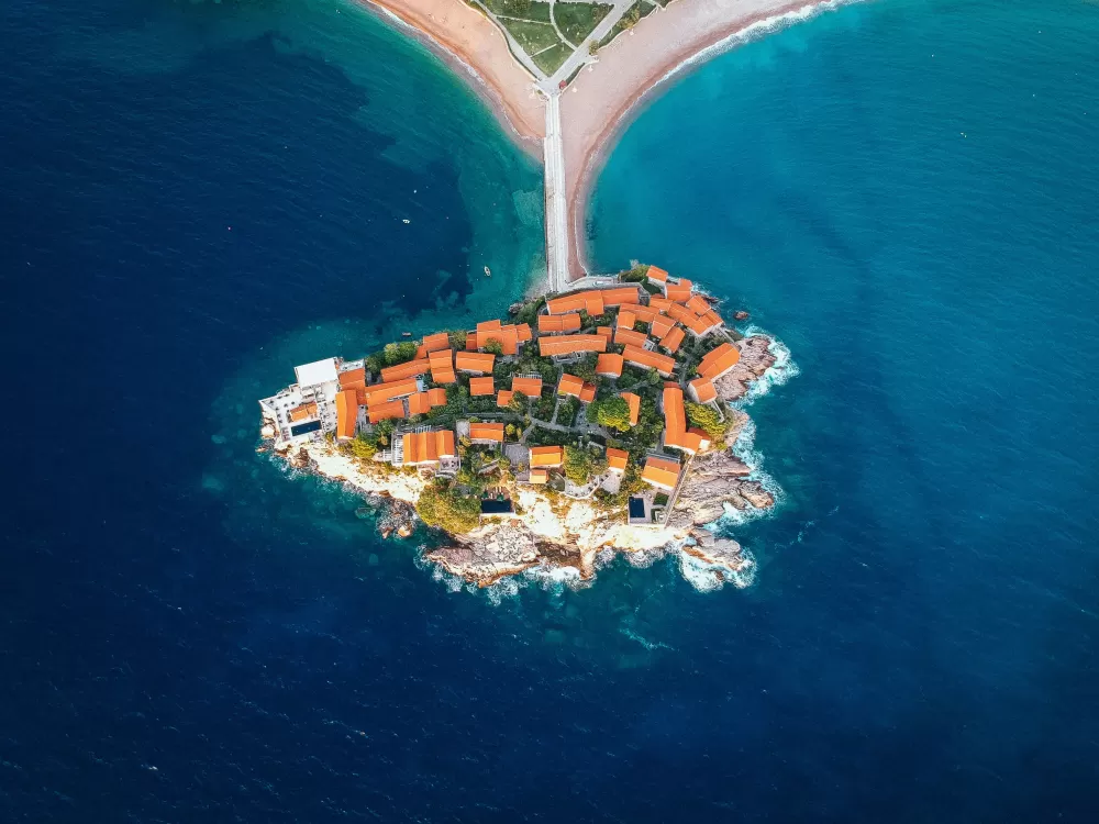 Sveti Stefan, unsplash.com
