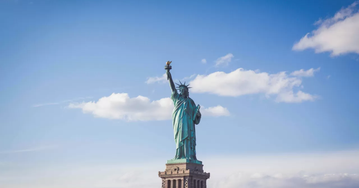 Какие налоги платят в США в 2025 году